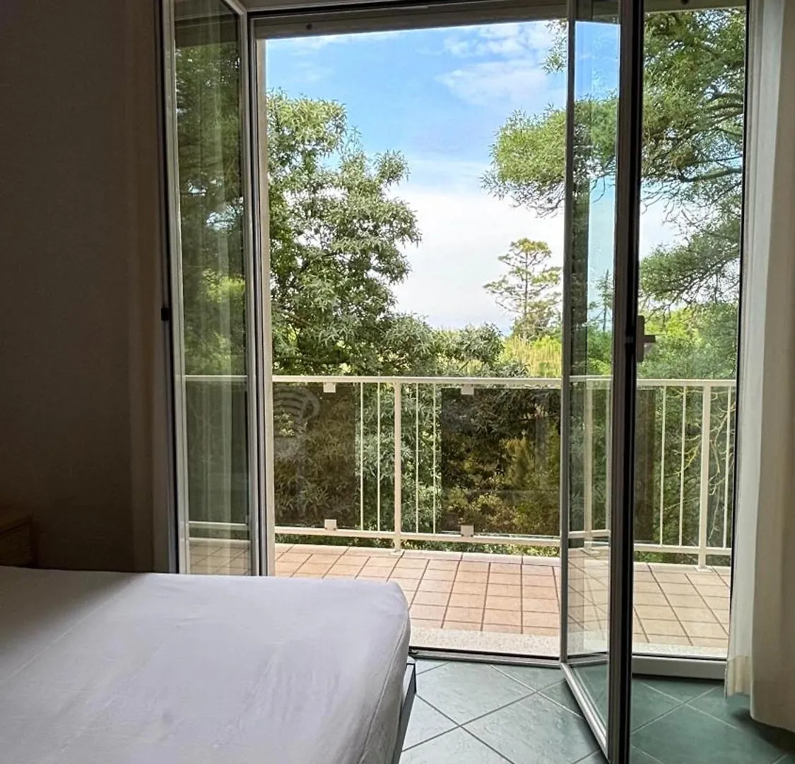 ***  Pinetina Mare Baby Family Hotel Pinarella Italy