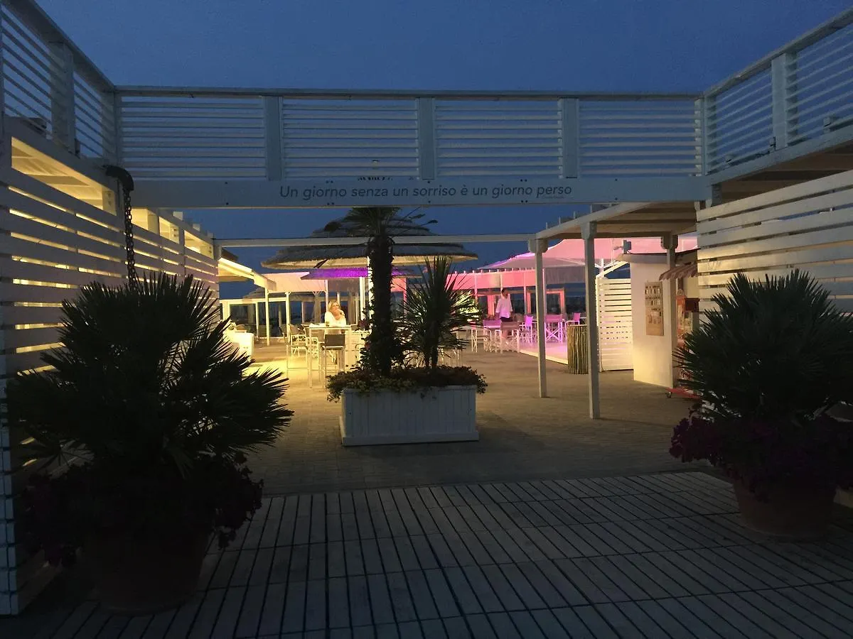 Pinetina Mare Baby Family Hotel Pinarella